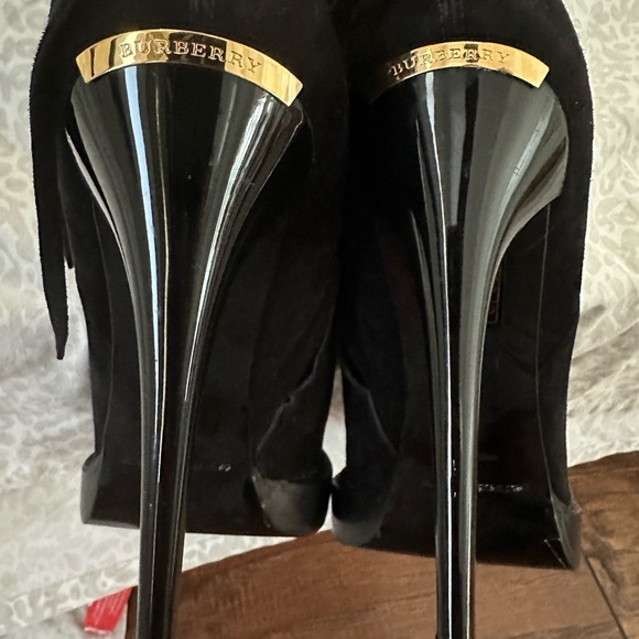 Burberry black suede fringe boots - Picture 8 of 10